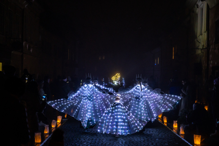 Luči pravljične Šutne (8)